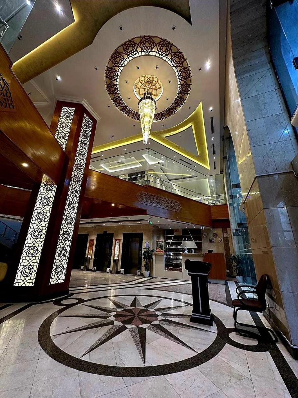 One Inn Hotel Medina Екстер'єр фото