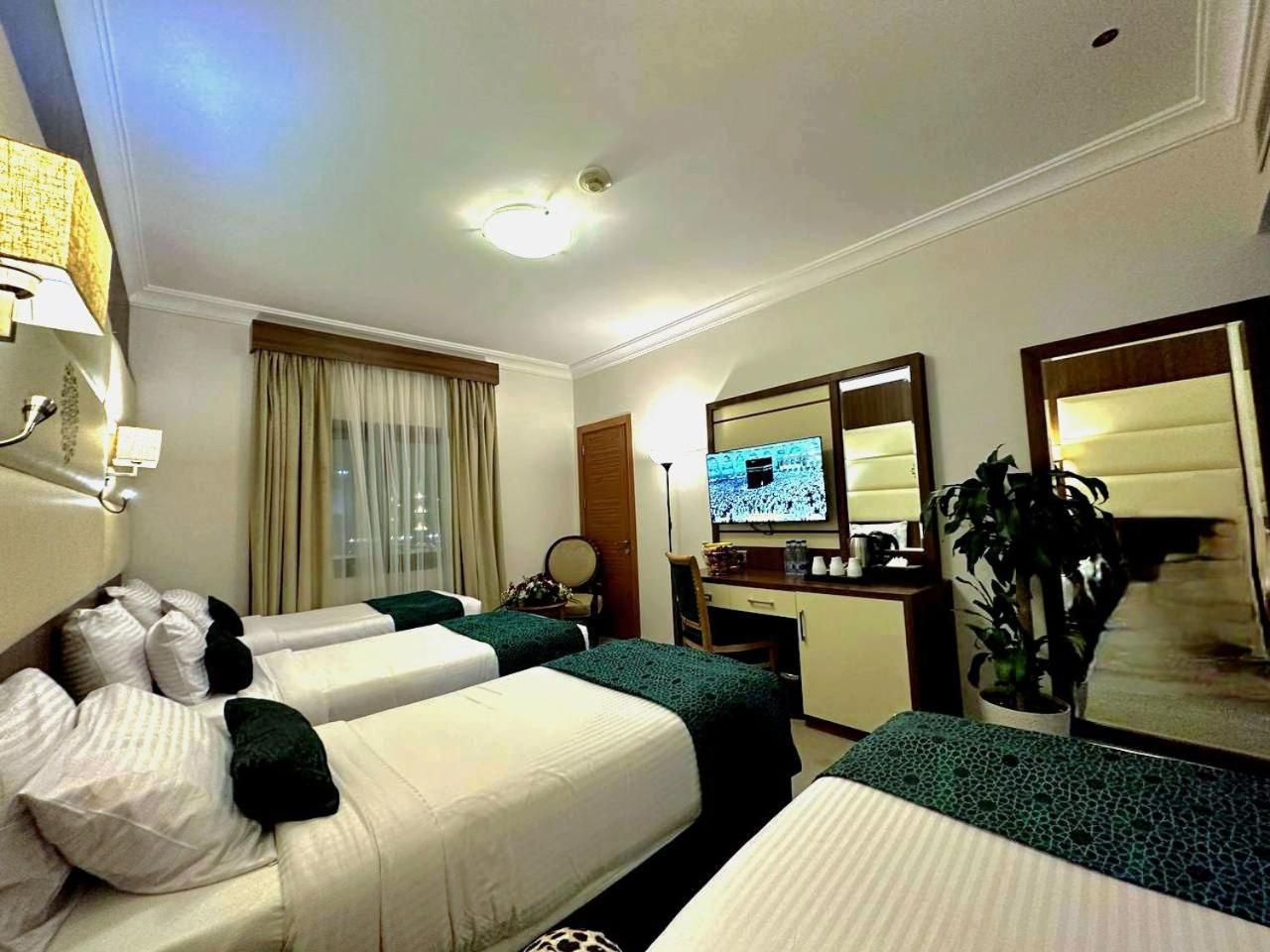 One Inn Hotel Medina Екстер'єр фото