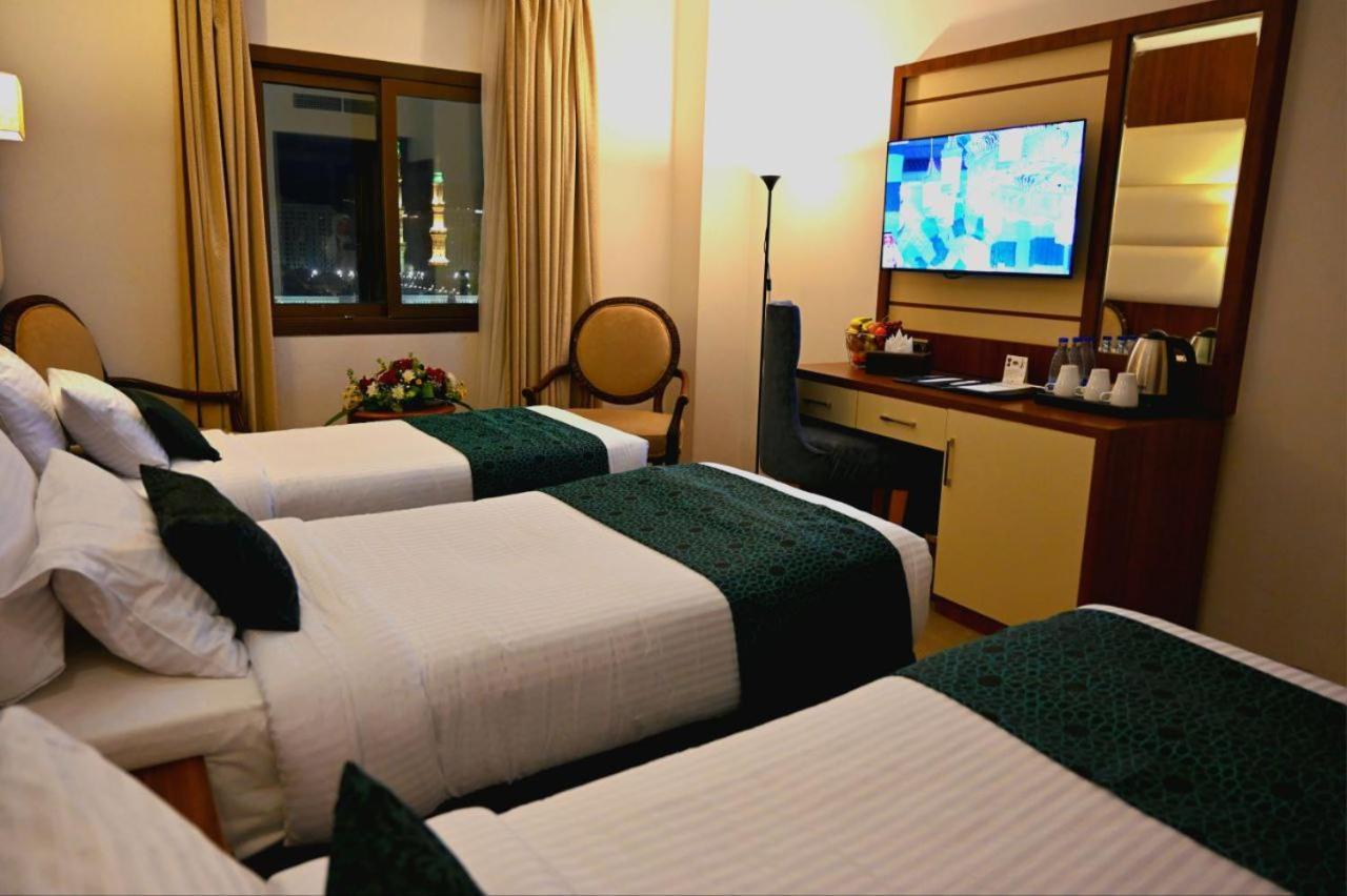 One Inn Hotel Medina Екстер'єр фото