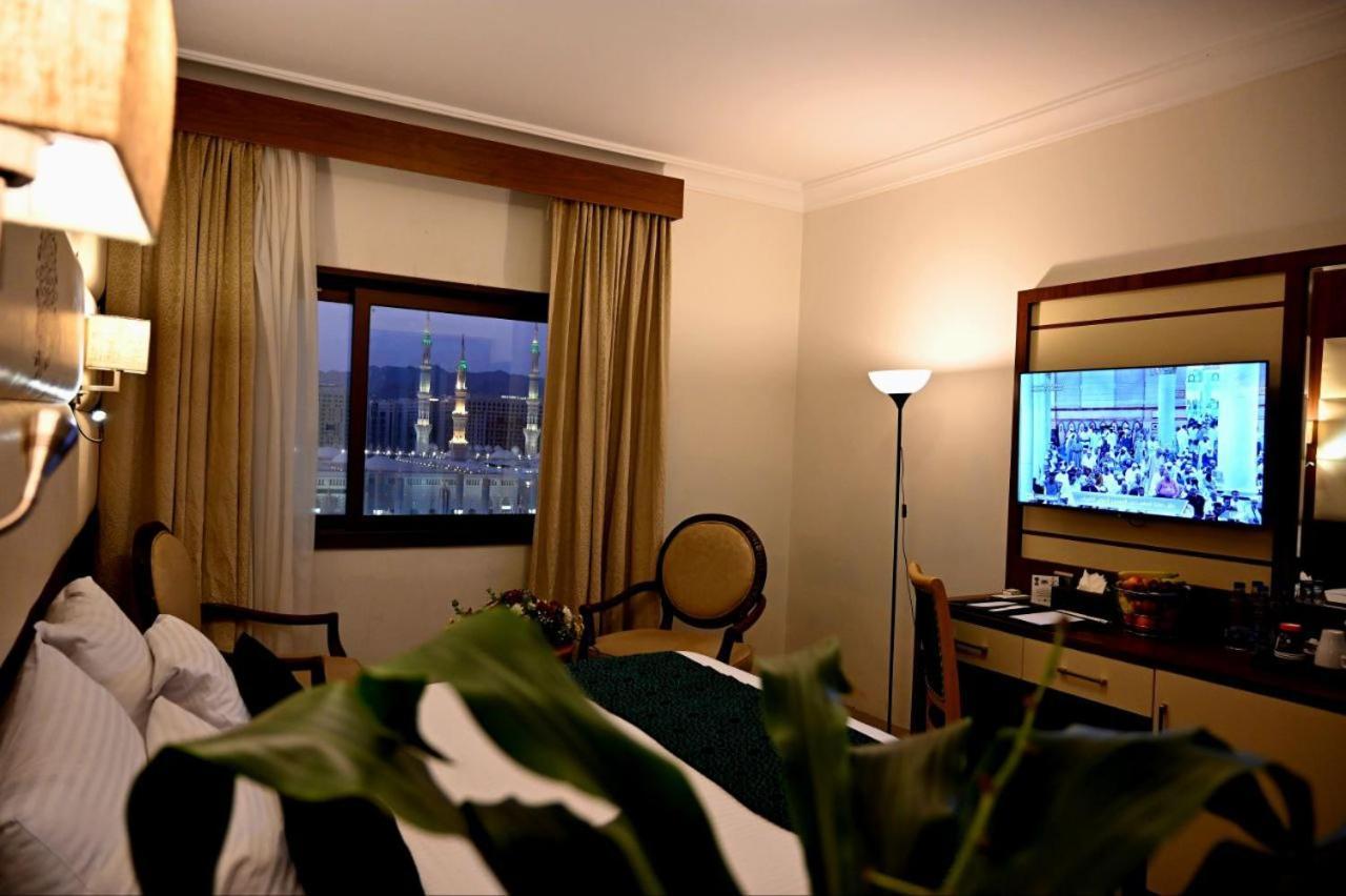 One Inn Hotel Medina Екстер'єр фото